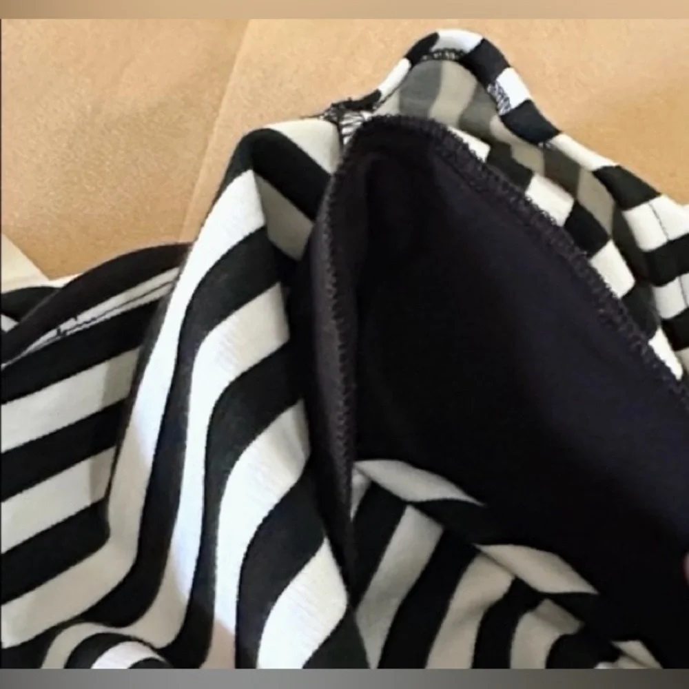 Chico’s Black & White Striped Open-Front Jacket - Picture 9 of 11